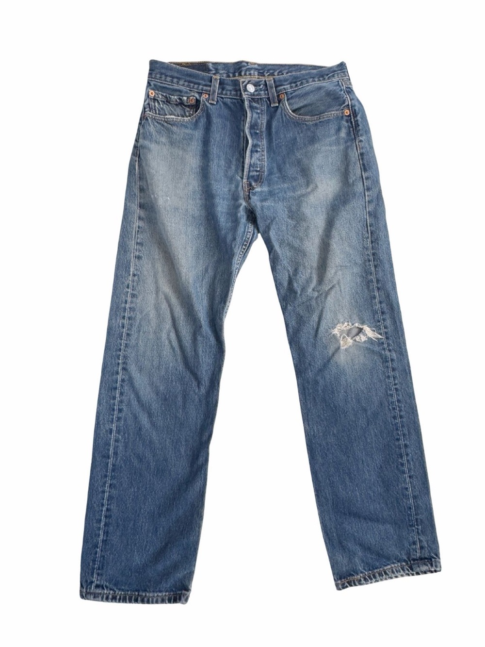 Vintage Y2K 2002 Levi’s 501s Straight Leg Classic Medium Wash sz 30